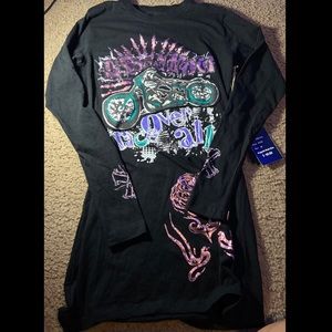 Grunge graphic long sleeve shirt